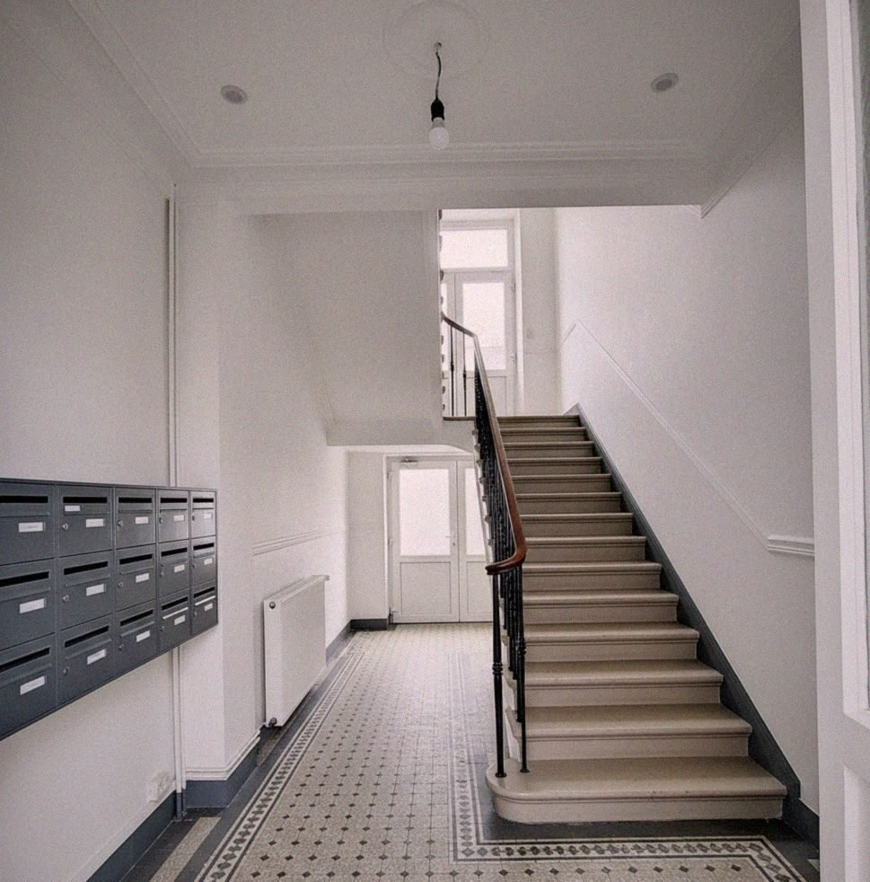 Hall d'immeuble rénové